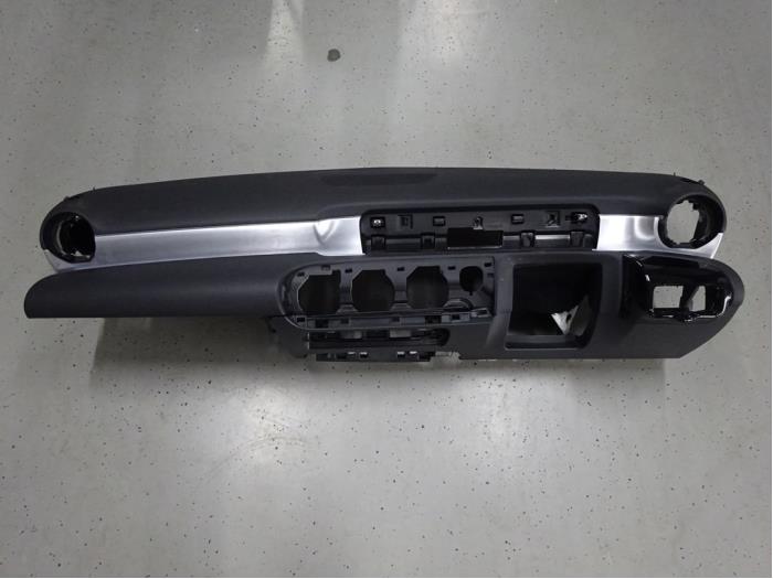 Używane Panel Mercedes A (177.0) 2.0 A-220 Turbo 16V Cena € 150,00 Procedura marży oferowane przez Autodemontagebedrijf de Jong
