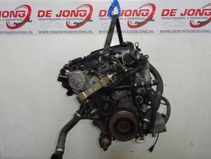 Engine from a BMW 5 serie Touring (E61) 525d 24V 2004