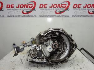Usagé Boîte de vitesse Opel Corsa D 1.4 16V Twinport Prix € 190,00 Règlement à la marge proposé par Autodemontagebedrijf de Jong