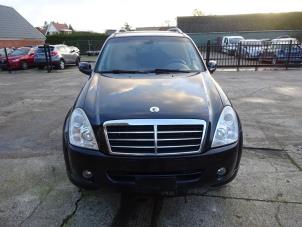 Used Bonnet Ssang Yong Rexton 2.7 Xdi RX270 XVT 16V Price € 145,00 Margin scheme offered by Autodemontagebedrijf de Jong