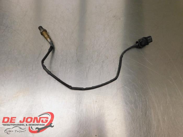 Usagé Sonde lambda Volkswagen Passat Variant (365) 2.0 TDI 16V 140 Prix € 14,45 Règlement à la marge proposé par Autodemontagebedrijf de Jong