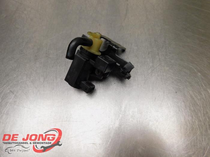 Usagé Régulateur pression turbo Opel Insignia 2.0 CDTI 16V 160 Ecotec Prix € 14,99 Règlement à la marge proposé par Autodemontagebedrijf de Jong