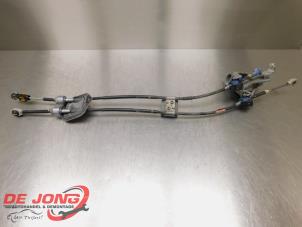 Used Gearbox shift cable Peugeot 108 1.2 VTi 12V Price € 49,00 Margin scheme offered by Autodemontagebedrijf de Jong