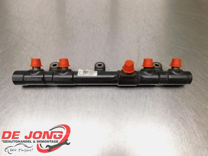Usagé Système d'injection Opel Movano 2.3 CDTi Biturbo 16V FWD Prix € 48,99 Règlement à la marge proposé par Autodemontagebedrijf de Jong