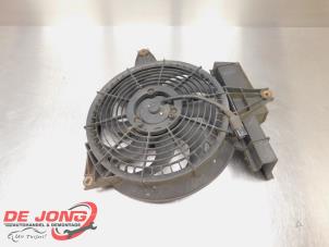 Used Air conditioning cooling fans Hyundai Santa Fe I 2.0 CRDi 16V 4x4 Price € 44,00 Margin scheme offered by Autodemontagebedrijf de Jong
