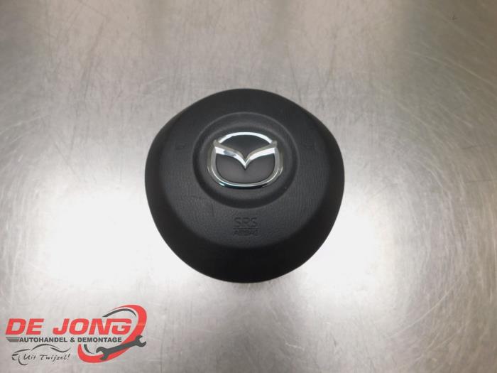 Left airbag (steering wheel) from a Mazda 6 SportBreak (GJ/GH/GL) 2.2 SkyActiv-D 150 16V 2014