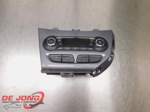 Used Heater control panel Ford Focus 3 1.6 TDCi 115 Price € 34,99 Margin scheme offered by Autodemontagebedrijf de Jong