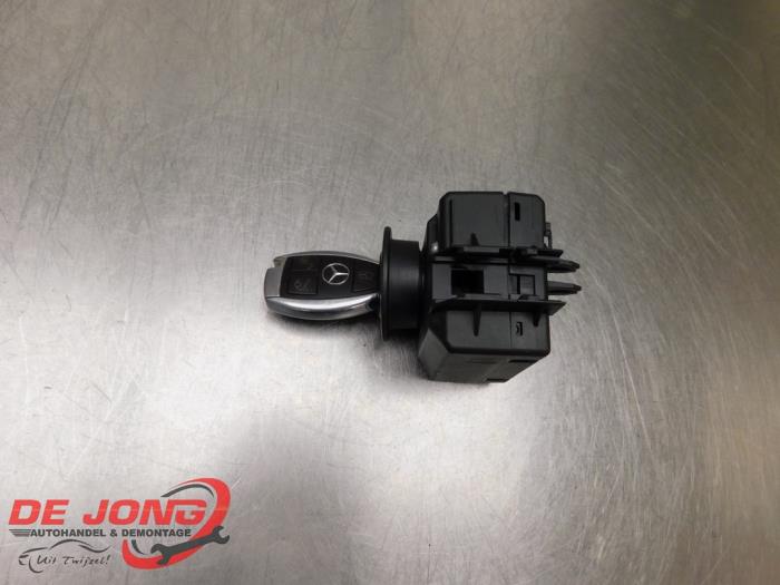 Lot Complet Serrure Porte Et Gant D'allumage Mercedes W210 E320 Break 00-03 - 141K Km