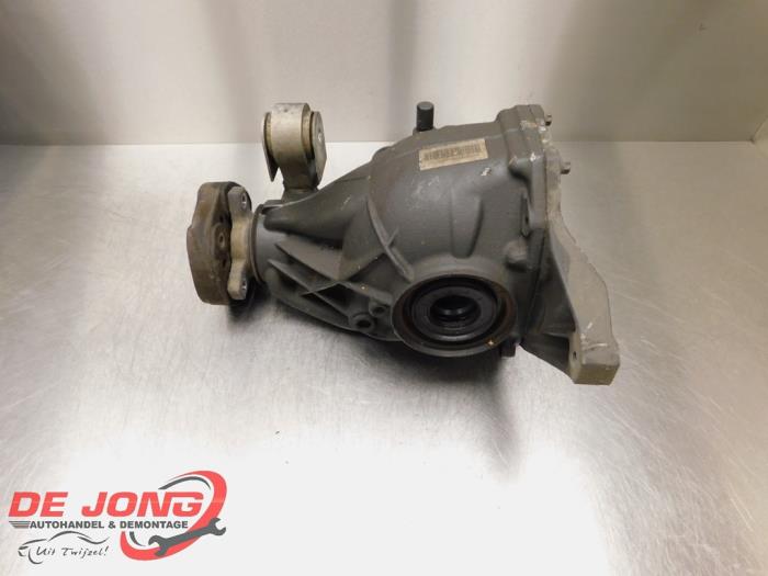 Rear differential from a Mercedes-Benz C (W204) 2.2 C-200 CDI 16V BlueEFFICIENCY 2012