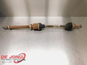 Used Front drive shaft, right Renault Captur (2R) 0.9 Energy TCE 12V Price € 89,99 Margin scheme offered by Autodemontagebedrijf de Jong