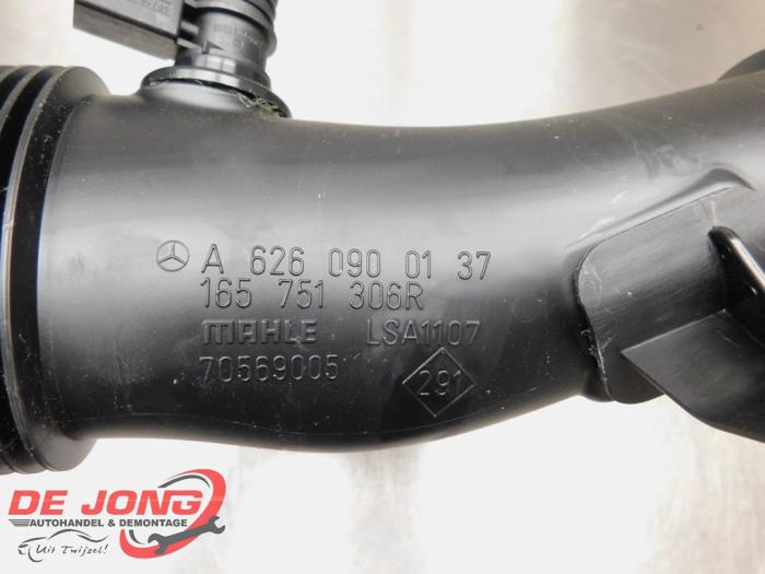 Air intake hose Mercedes C C200 1.6 CDI BlueTEC, C200 d 16V A6260900137