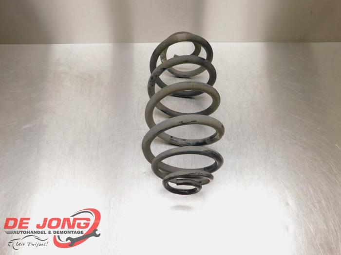 Opel Vivaro X83 2700 2.5 litres Diesel 03/2004-07/2006 Rear Coil Spring Opel Vivaro X83 2700 2.5 litres Diesel 03/2004-07/2006 Rear Coil Spring