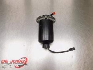 Used Fuel filter housing Mercedes Vito (447.6) 1.6 109 CDI 16V Price € 30,25 Inclusive VAT offered by Autodemontagebedrijf de Jong