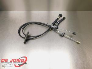 Used Gearbox shift cable Hyundai i20 (GBB) 1.2i 16V Price € 49,00 Margin scheme offered by Autodemontagebedrijf de Jong