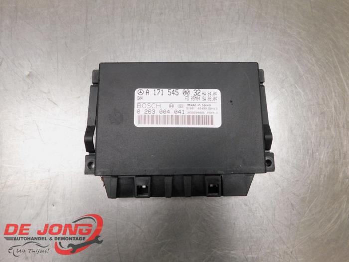 Gebrauchte PDC Modul Mercedes SLK (R171) 3.0 280 V6 24V Preis € 48,99 Margenregelung angeboten von Autodemontagebedrijf de Jong