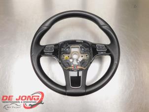Used Steering wheel Volkswagen Touareg (7PA/PH) 3.0 TDI V6 24V BlueMotion Technology Price € 74,99 Margin scheme offered by Autodemontagebedrijf de Jong