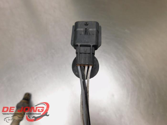 Sonde lambda d'un Renault Twingo II (CN) 1.2 16V 2011