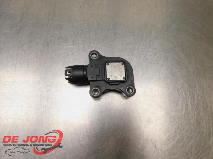 Begagnade Kamaxelsensor Mini Mini (R56) 1.6 16V Cooper Pris € 19,99 Marginaltabell erbjuds av Autodemontagebedrijf de Jong