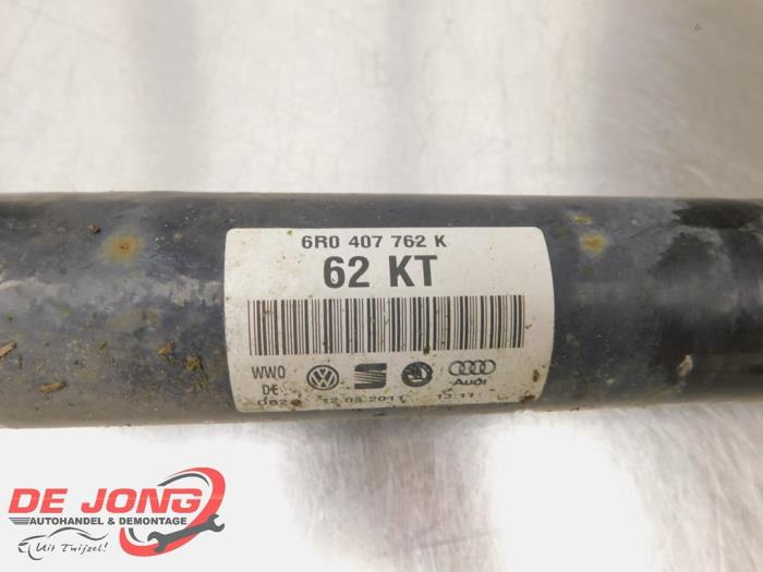 Front drive shaft, right from a Skoda Roomster (5J) 1.2 TSI 2011