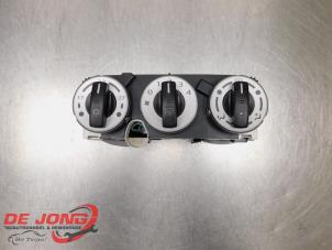 Used Heater control panel Mitsubishi Colt (Z2/Z3) 1.1 12V Price € 11,99 Margin scheme offered by Autodemontagebedrijf de Jong