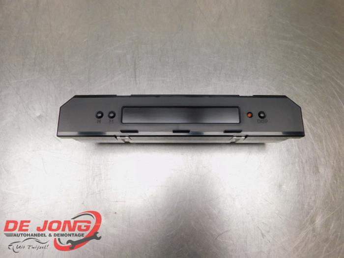 Begagnade Innerdisplay Suzuki SX4 (EY/GY) 1.6 16V VVT Comfort,Exclusive Autom. Pris € 14,99 Marginaltabell erbjuds av Autodemontagebedrijf de Jong