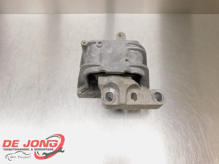 Used Engine mount Audi A3 Sportback (8PA) 1.8 TFSI 16V Price € 13,99 Margin scheme offered by Autodemontagebedrijf de Jong