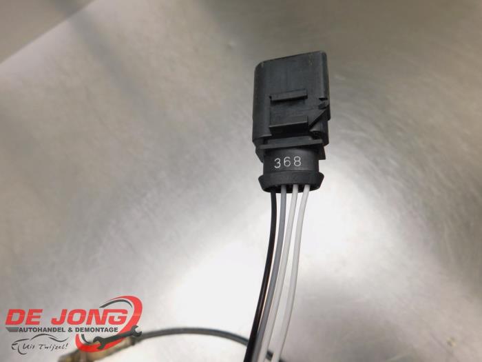 Lambda probe from a Audi A3 Limousine (8VS/8VM) 1.4 TFSI ACT 16V 2014