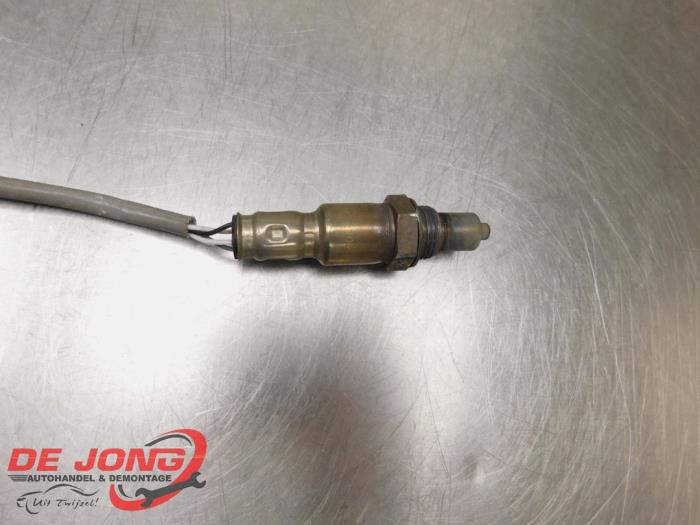 Sonde lambda d'un Mercedes-Benz A (177.0) 1.3 A-180 Turbo 16V 2020