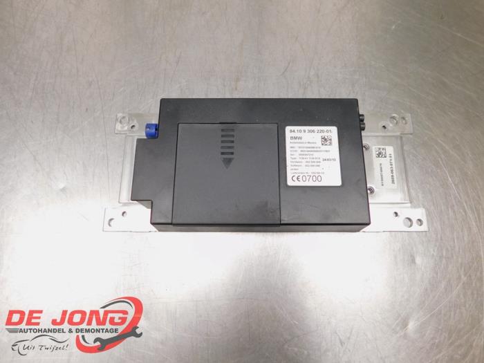 Begagnade Telefonmodul BMW 1 serie (F20) 116d 2.0 16V Pris € 125,00 Marginaltabell erbjuds av Autodemontagebedrijf de Jong
