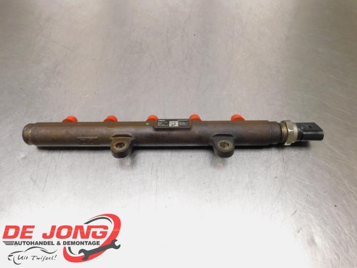 Usagé Système d'injection Ford Transit Custom 2.2 TDCi 16V FWD Prix € 43,99 Règlement à la marge proposé par Autodemontagebedrijf de Jong
