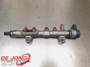 Used Fuel injector nozzle Mini Mini (F56) 1.5 12V One D Price € 49,99 Margin scheme offered by Autodemontagebedrijf de Jong