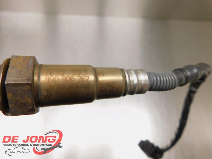 Lambda probe from a Audi A4 Avant (B8) 2.0 TDI 16V 2013