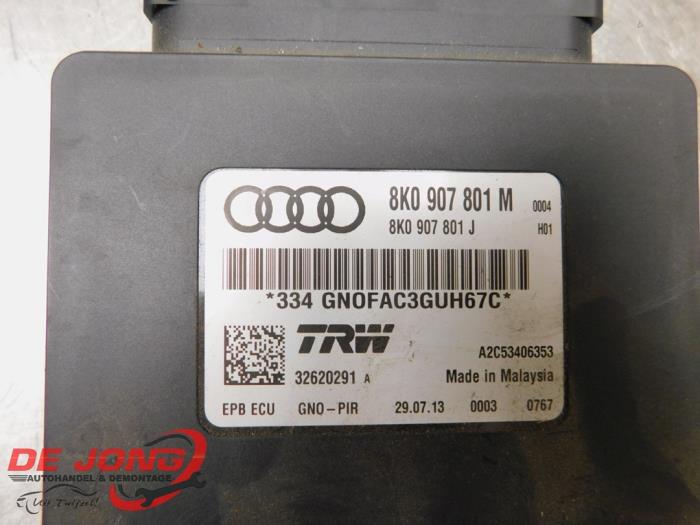 Module frein à main d'un Audi A4 Avant (B8) 2.0 TDI 16V 2013