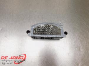 Used Heater resistor Audi A4 Avant (B8) 2.0 TDI 16V Price € 19,99 Margin scheme offered by Autodemontagebedrijf de Jong
