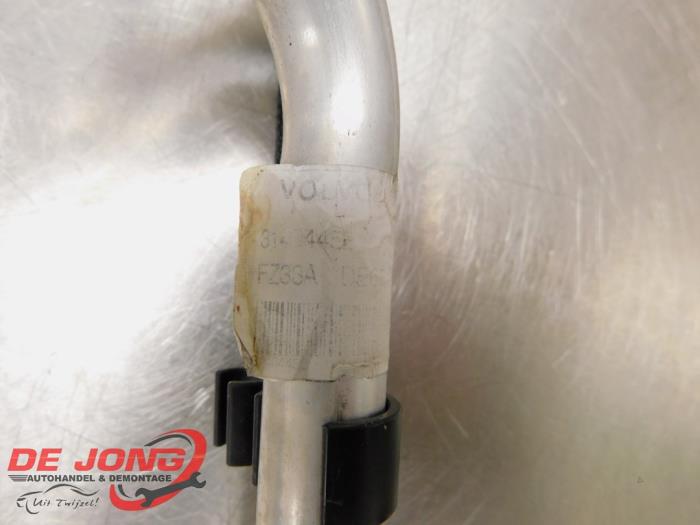 Air conditioning line Volvo V60 I 2.0 D4 16V - 31305817