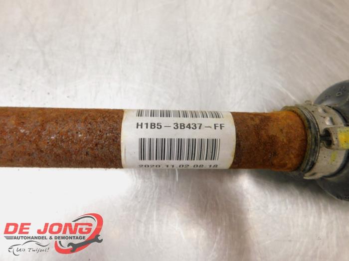 Front drive shaft, left from a Ford Fiesta 7 1.0 EcoBoost 12V Hybrid 125 2021