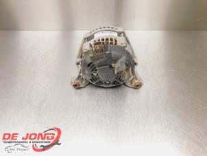 Dynamo van een Opel Corsa E 1.2 16V 2017