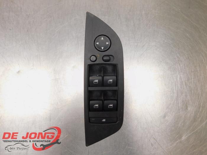 Usados Interruptor combinado de ventanillas BMW X1 (E84) Precio € 34,95 Norma de margen ofrecido por Autodemontagebedrijf de Jong