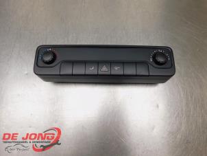 Used Heater control panel Mercedes Sprinter 4t (910.0/910.1/907.1/907.2) 317 CDI 2.0 D Price € 149,99 Margin scheme offered by Autodemontagebedrijf de Jong