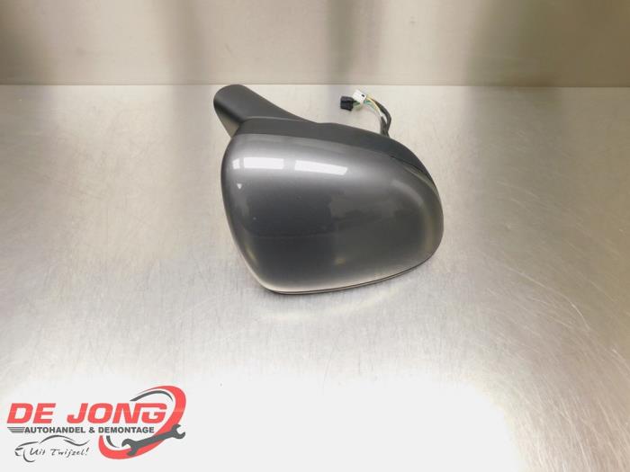 Wing mirror, right from a Mercedes-Benz CLA (118.3) 1.3 CLA-200 Turbo 16V 2020