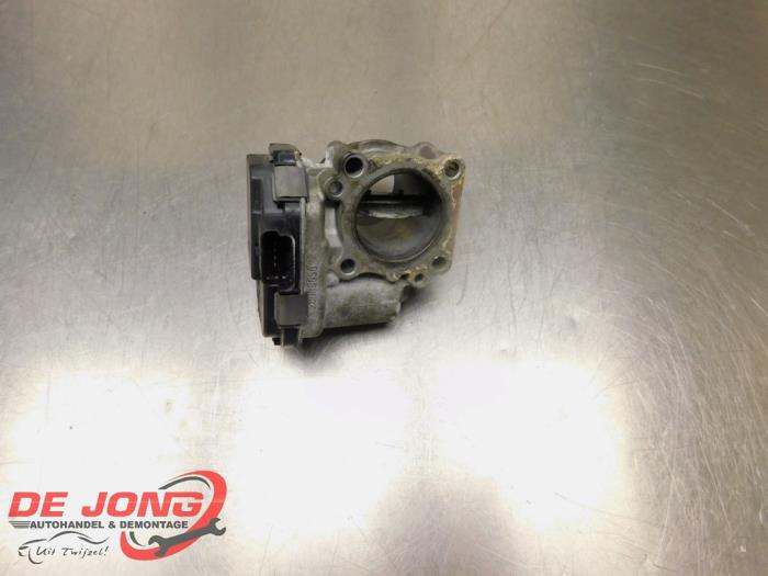 Throttle body from a Peugeot 207 SW (WE/WU) 1.6 HDiF 16V 2010