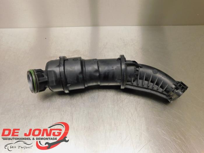 Gebrauchte Intercooler Rohr Volvo V60 I (FW/GW) 2.0 D4 16V Preis € 124,99 Margenregelung angeboten von Autodemontagebedrijf de Jong
