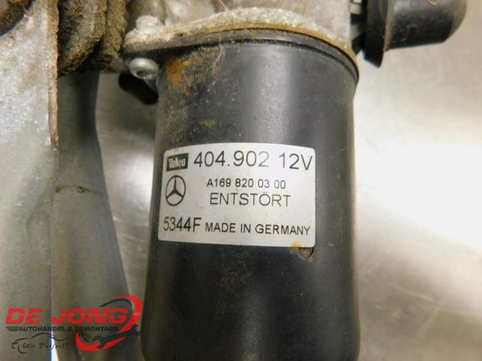 Silnik i mechanizm wycieraczki z Mercedes-Benz A (W169) 1.7 A-170 2005
