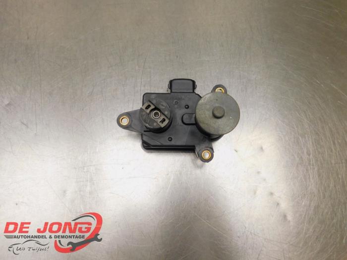Begagnade Vortexventilmotor Hyundai iX35 (LM) 2.0 CRDi 16V 4x4 Pris € 74,95 Marginaltabell erbjuds av Autodemontagebedrijf de Jong