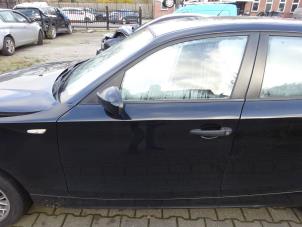 Used Door 4-door, front left BMW 1 serie (E87/87N) 116i 1.6 16V Price € 85,00 Margin scheme offered by Autodemontagebedrijf de Jong