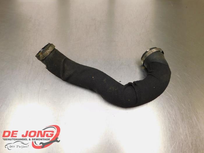 Gebrauchte Intercooler Schlauch Audi Q5 (8RB) 2.0 TDI 16V Quattro Preis € 49,99 Margenregelung angeboten von Autodemontagebedrijf de Jong