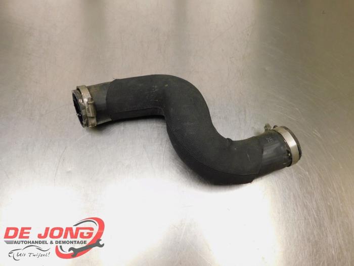 Gebrauchte Intercooler Schlauch Audi Q5 (8RB) 2.0 TDI 16V Quattro Preis € 44,99 Margenregelung angeboten von Autodemontagebedrijf de Jong