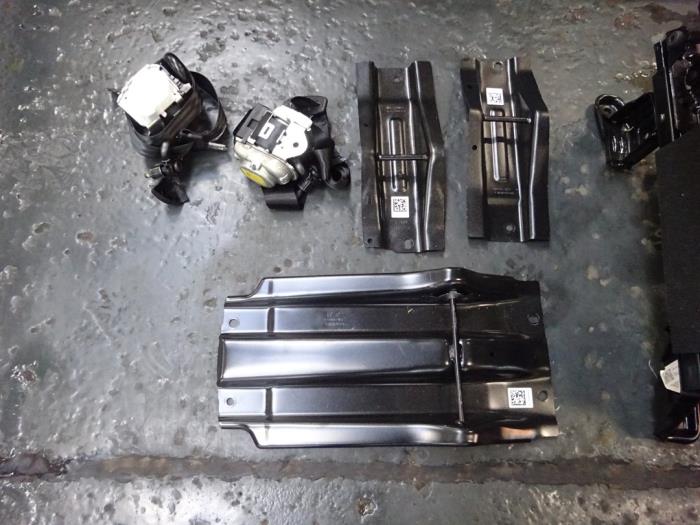 Verkleidung Set (komplett) Ford Transit Connect 1.5 EcoBlue