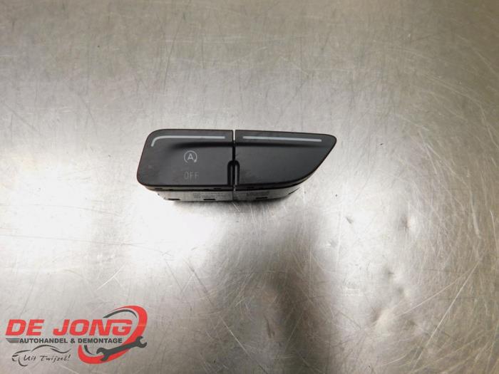 Używane Przelacznik Start/Stop Ford Transit Connect (PJ2) 1.5 EcoBlue Cena € 24,14 Z VAT oferowane przez Autodemontagebedrijf de Jong