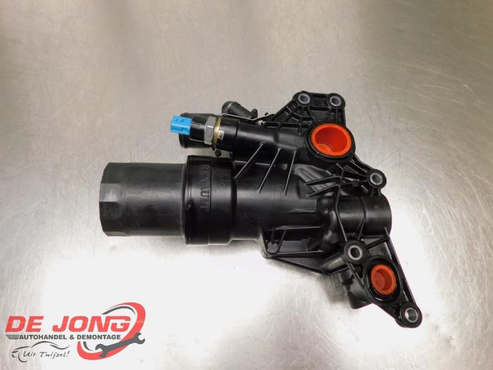 Oil filter housing Nissan Qashqai 1.5 dCi 115 K9K872